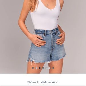 Abercrombie 90s High Rise Cutoff Shorts